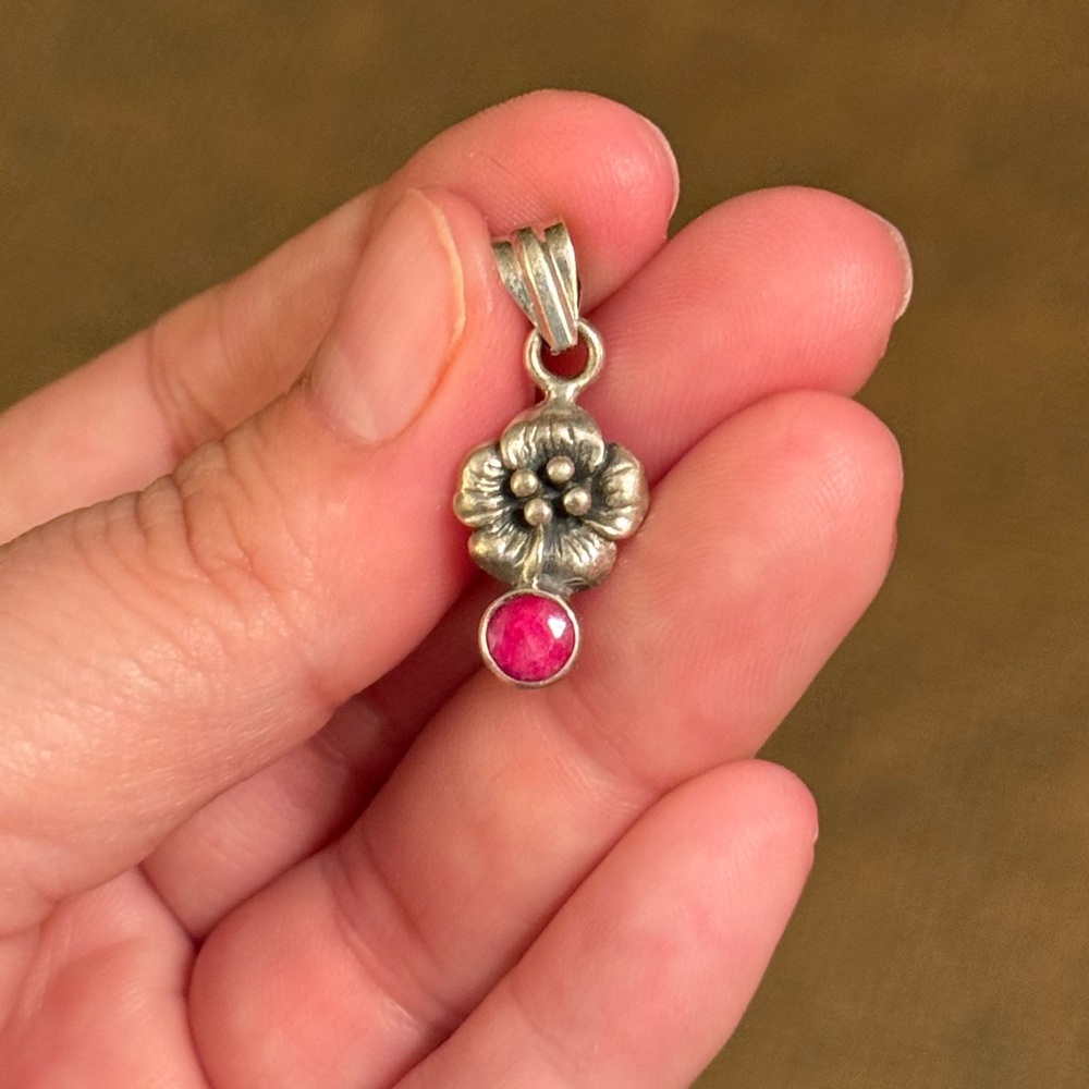 Sterling Silver Floral Pendant with Pink stone